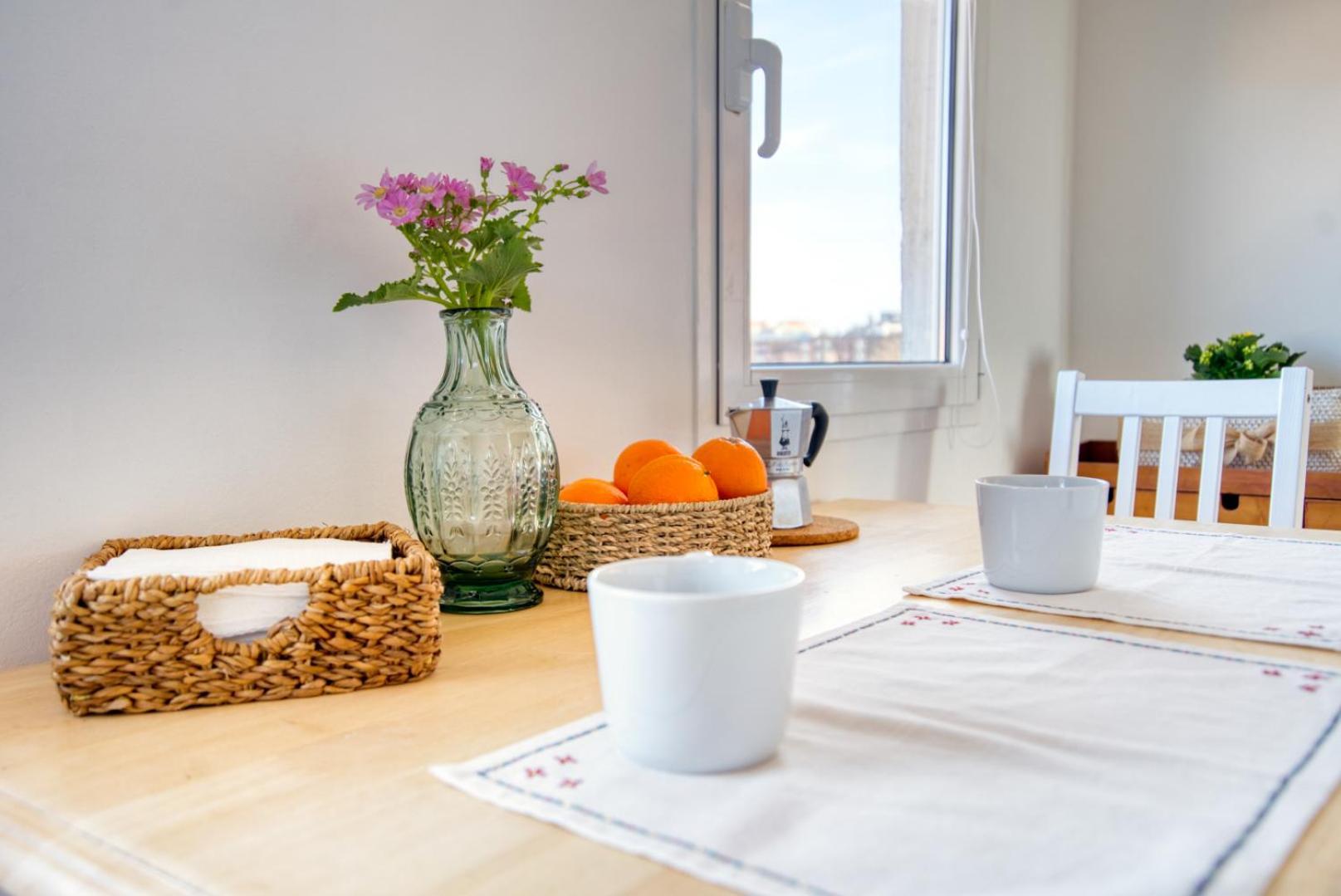 Spacious Penthouse With Panoramic Terrace - 20 Minutes From San Siro & Duomo Milan Exterior photo